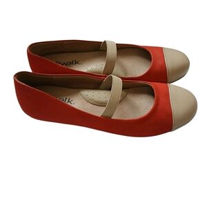 Softwalk Mary Jane Flats Shoes Women's 8.5 Red Tan Leather Comfort Preppy EUC